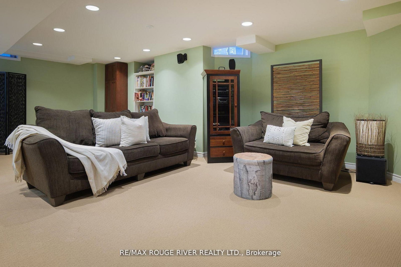 433 Woodsmere Crescent • Pickering, ON photo 23