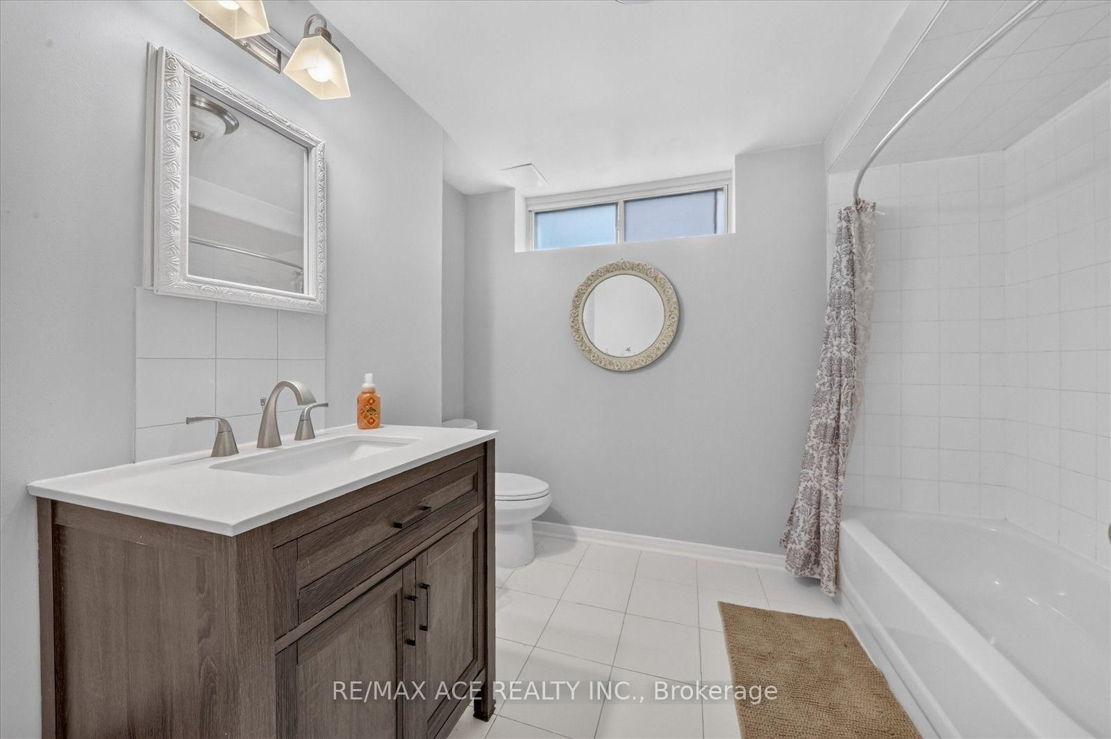 2504 Linwood Street • Pickering, ON photo 44