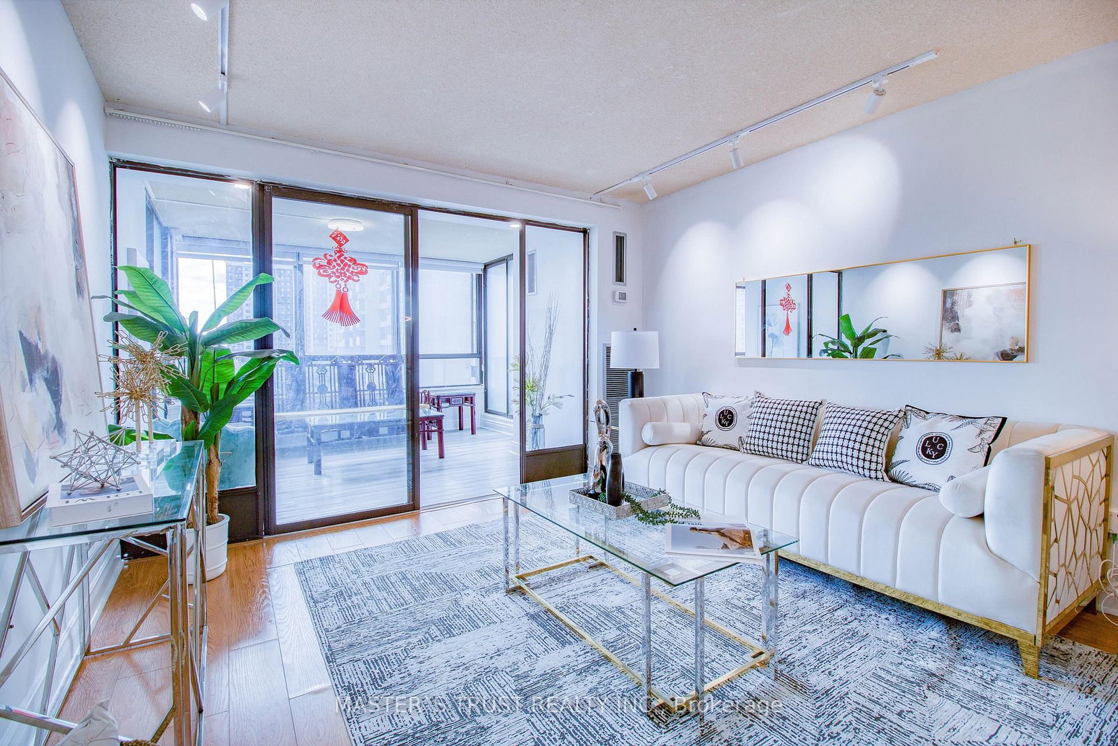 255 Bamburgh Circle W • #607 • Toronto, ON photo 20