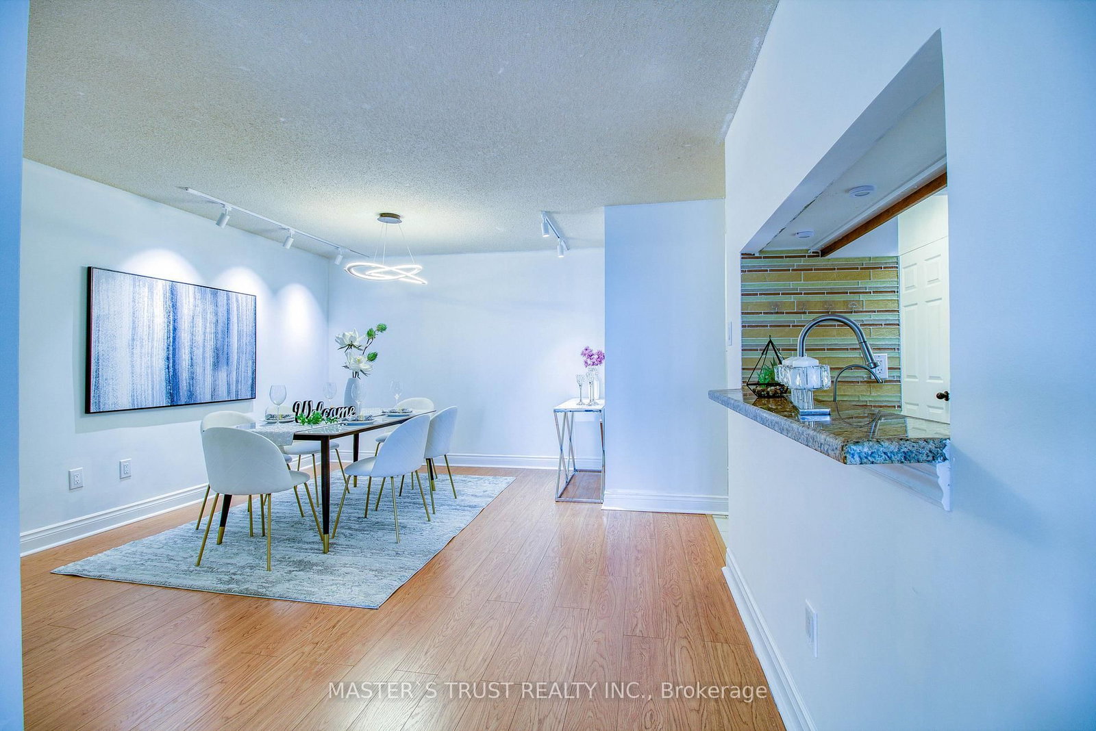 255 Bamburgh Circle W • #607 • Toronto, ON photo 4