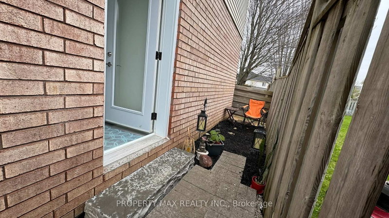 Bsmt - 30 Glenabbey Drive