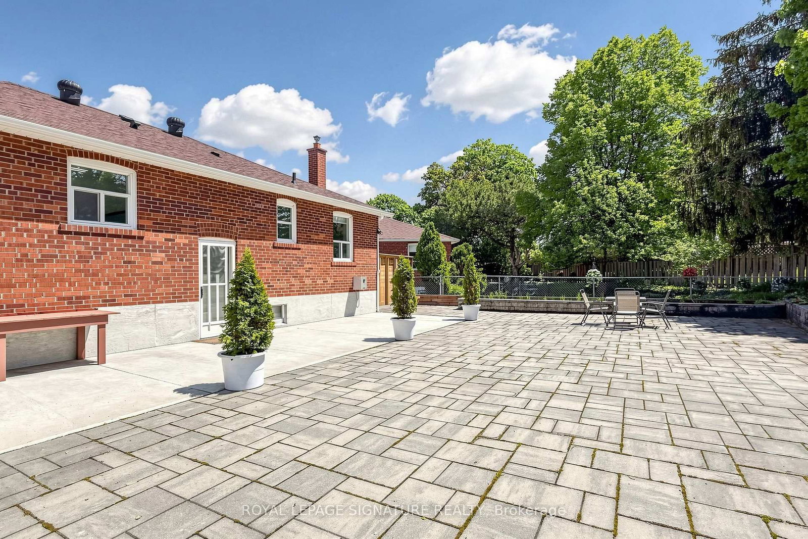 38 Lingarde Drive • Toronto, ON photo 29