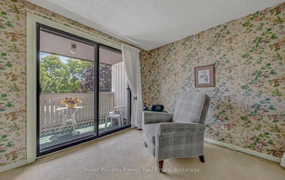 Thumbnail 28