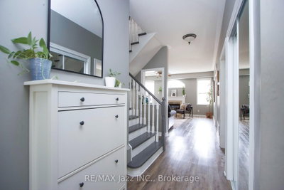 54 Melody Drive • Whitby, ON photo 6