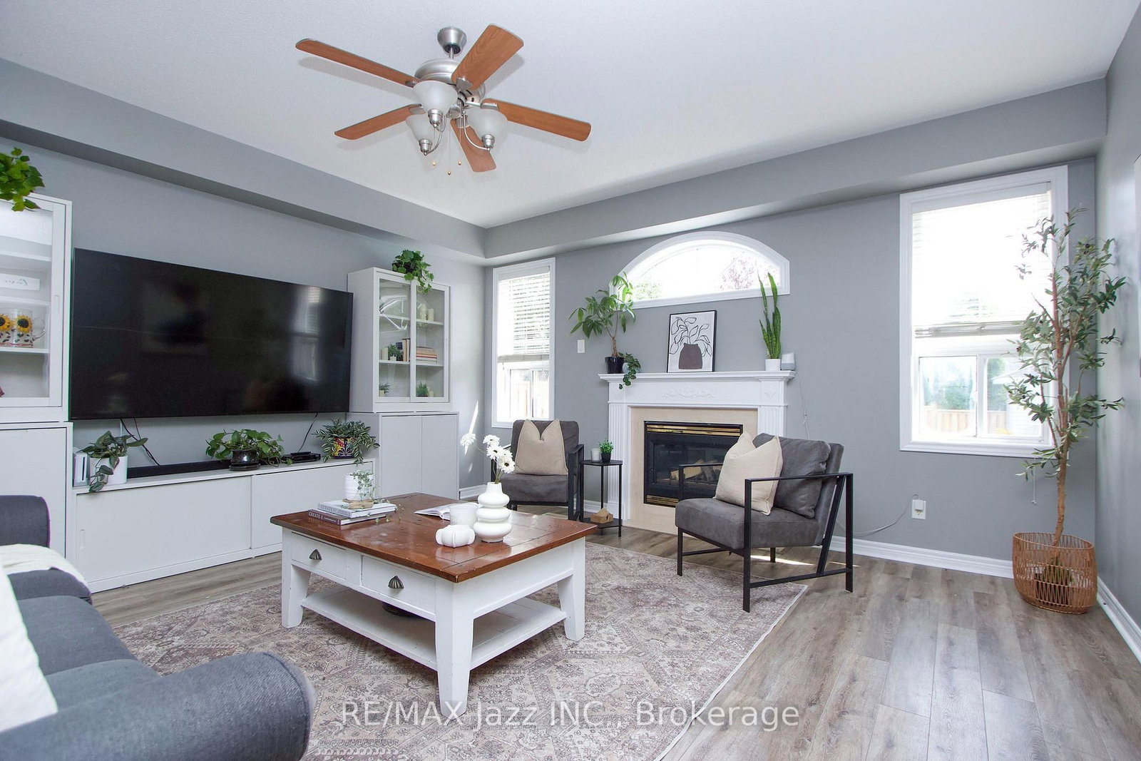 54 Melody Drive • Whitby, ON photo 8