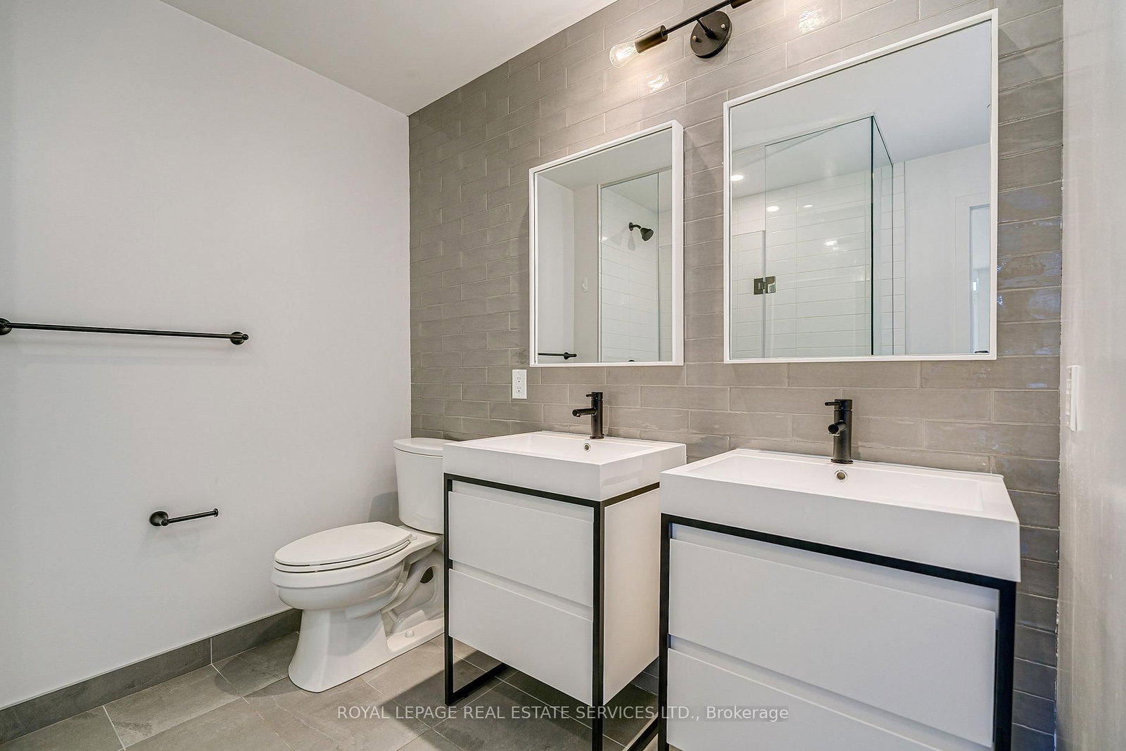 156 Logan Avenue • #131 • Toronto, ON photo 17
