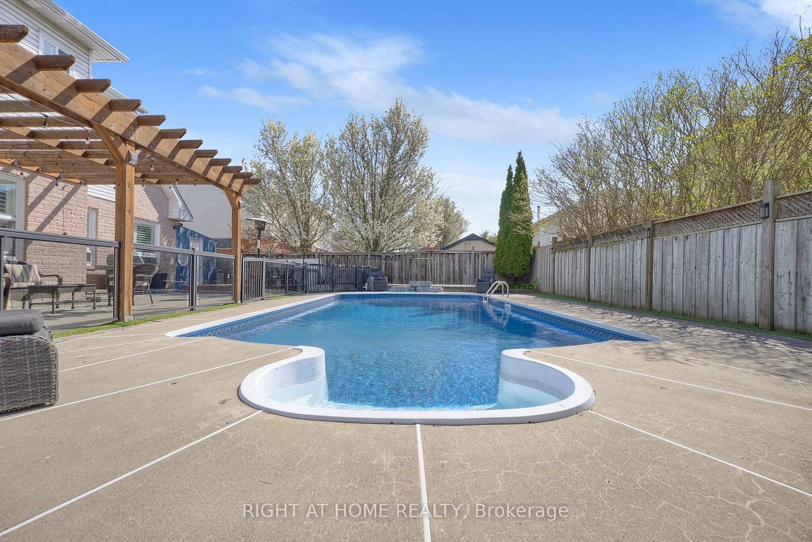 75 Auburn Lane • Clarington, ON photo 38
