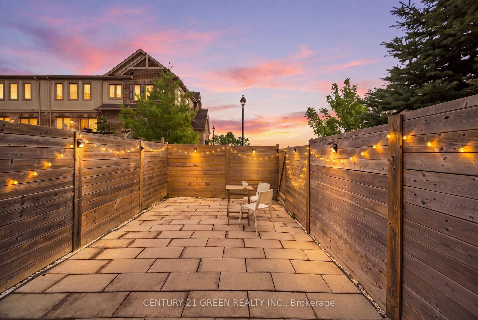 36 Comfort Way • Whitby, ON photo 32