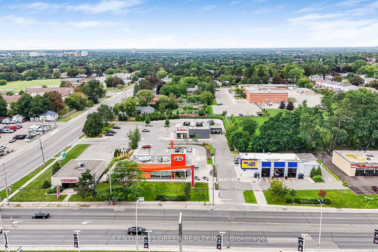 36 Comfort Way • Whitby, ON photo 38