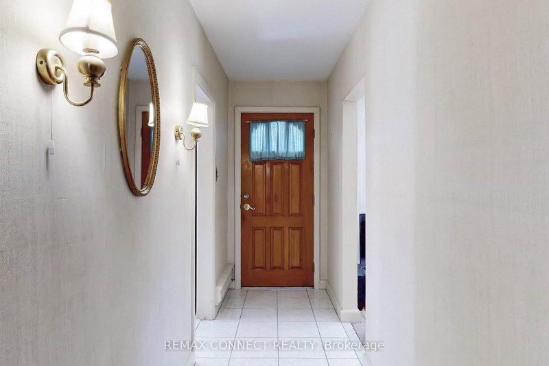 20 Brinloor Boulevard