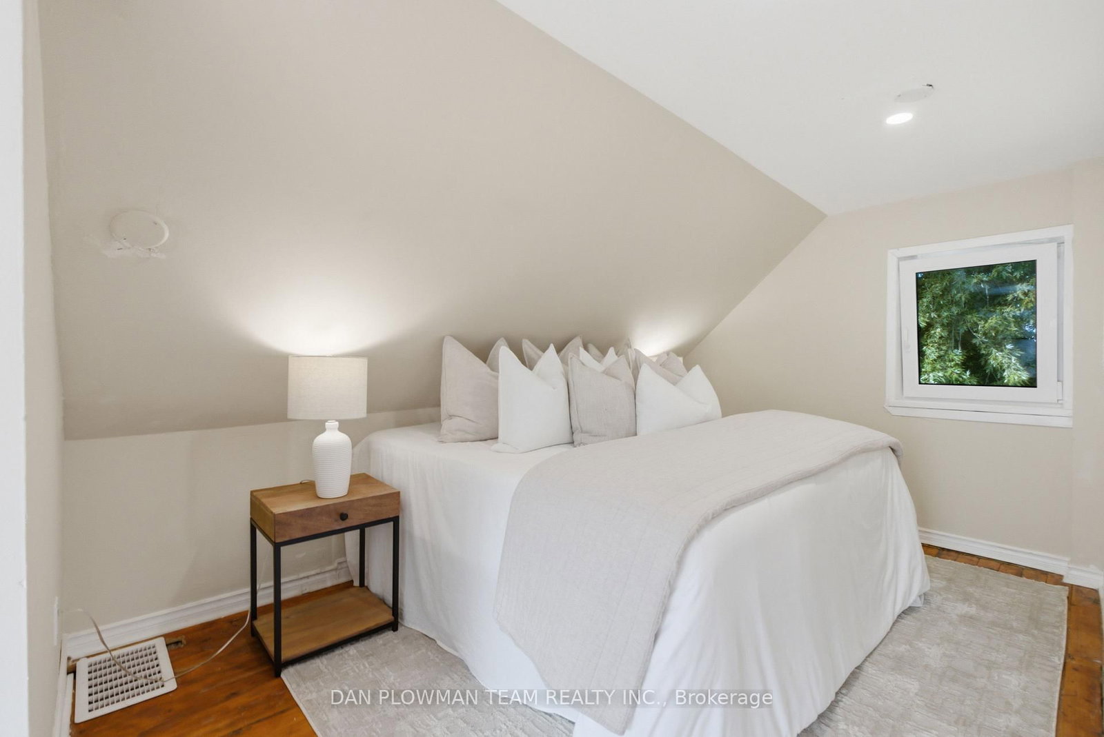 265 Haig Street • Oshawa, ON photo 26