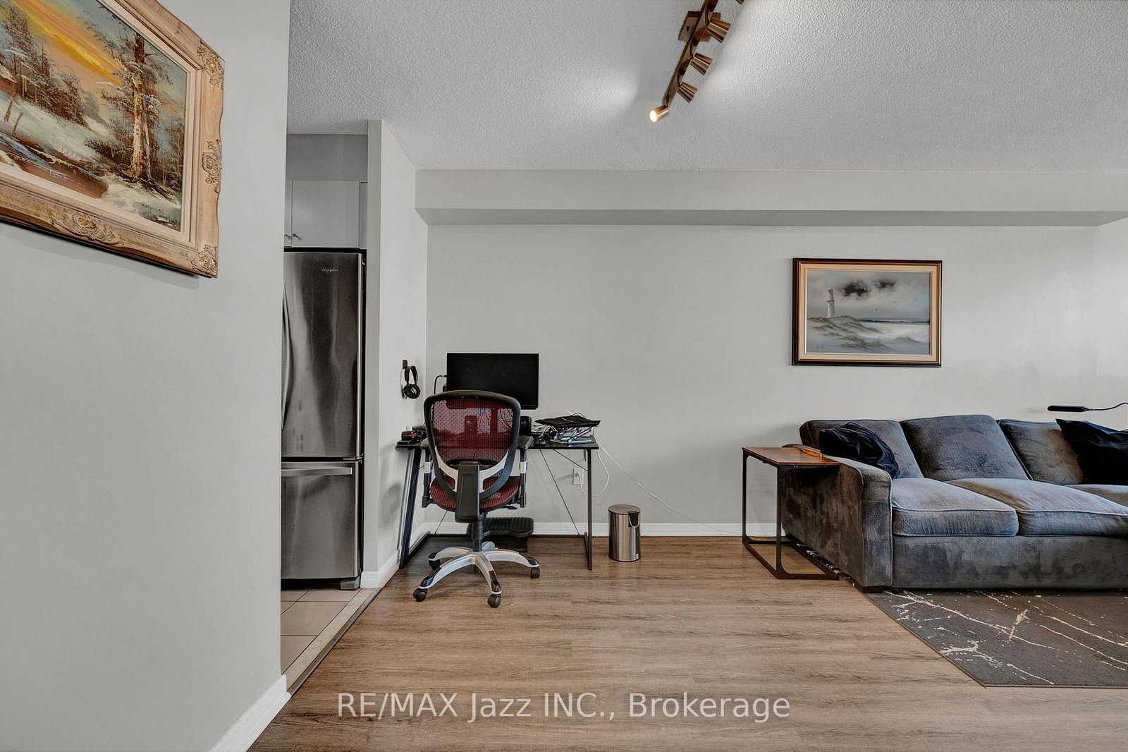 80 Athol Street E • #608 • Oshawa, ON photo 11