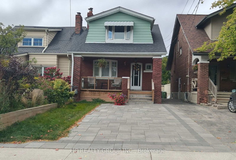 118 Courcelette Road