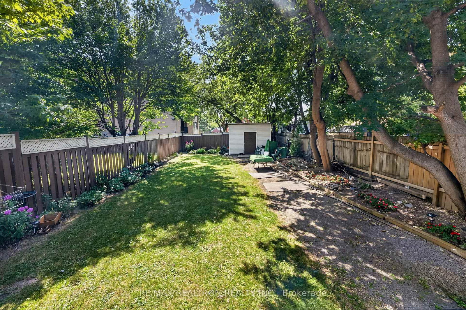 31 Albany Street • Oshawa, ON photo 39