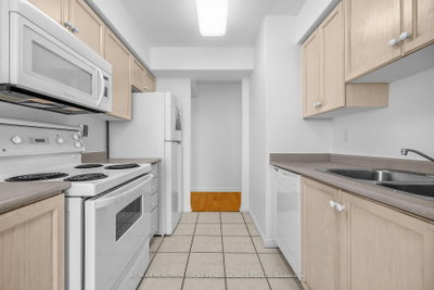 2800 Warden Toronto,ON M1W 3Z6 — Photo 24