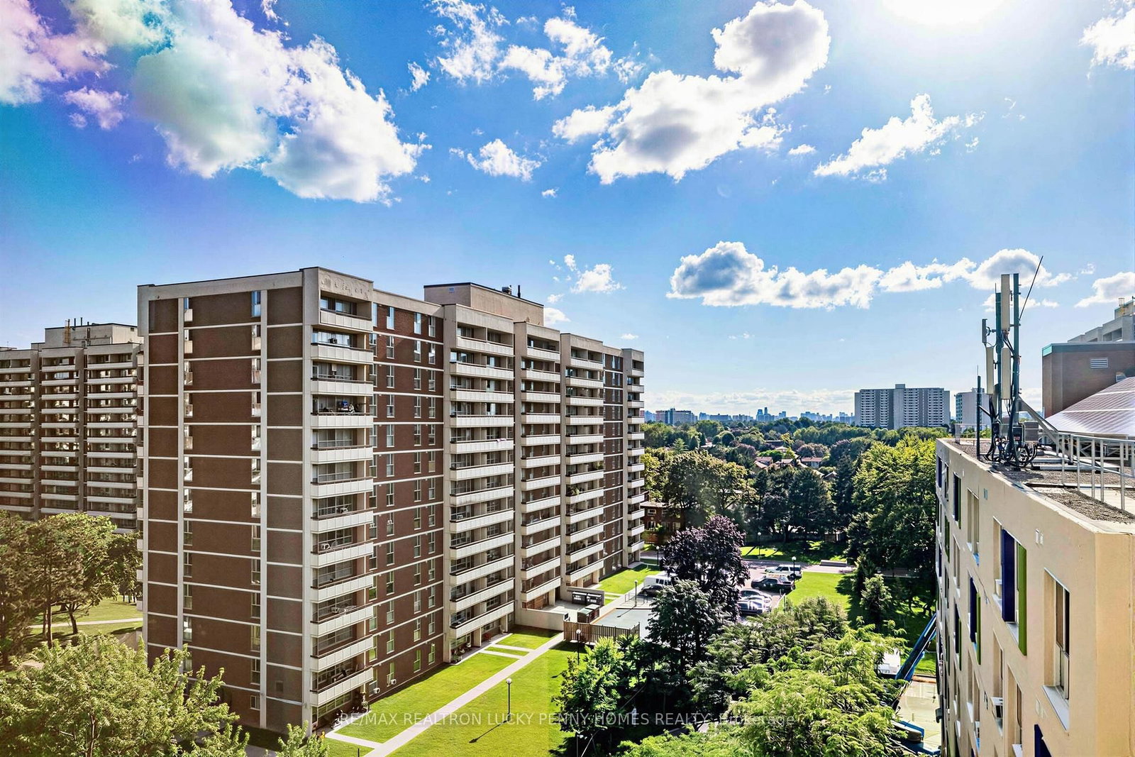 2800 Warden Toronto,ON M1W 3Z6 — Photo 37