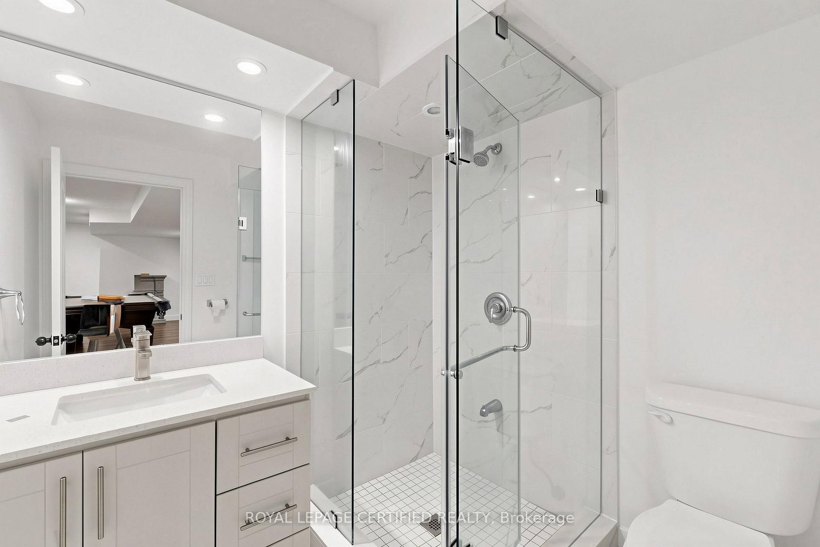 1428 Woodstream Avenue • Oshawa, ON photo 38