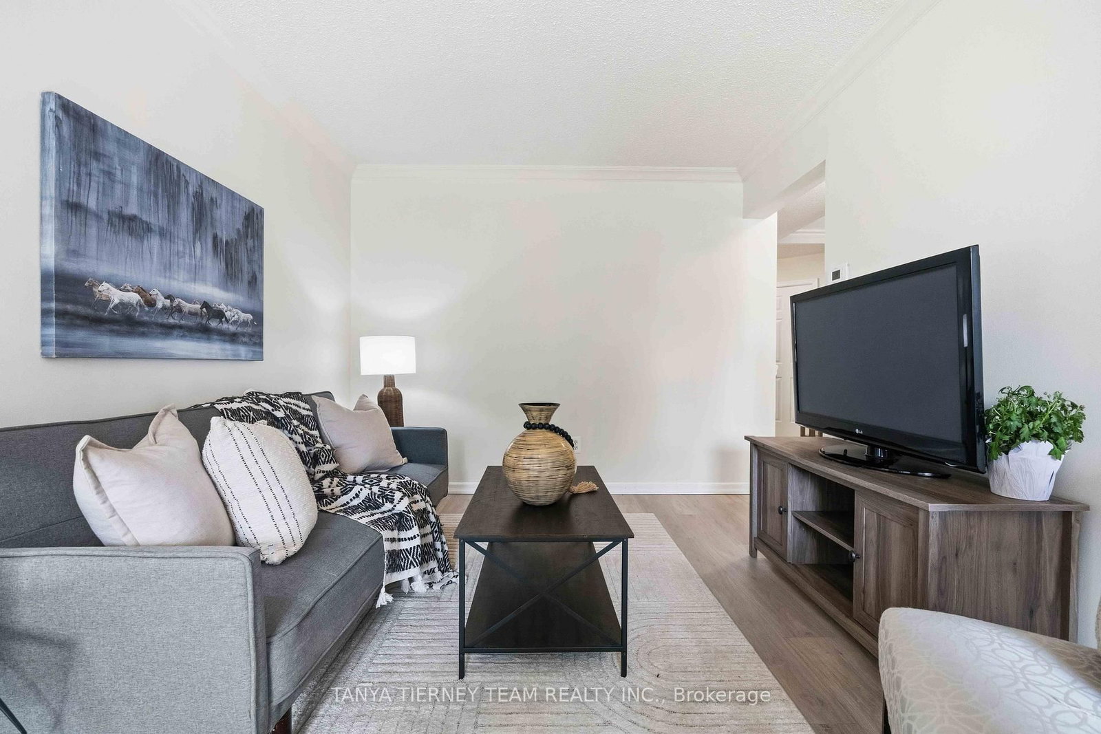 60 Pidduck Street • Clarington, ON photo 8