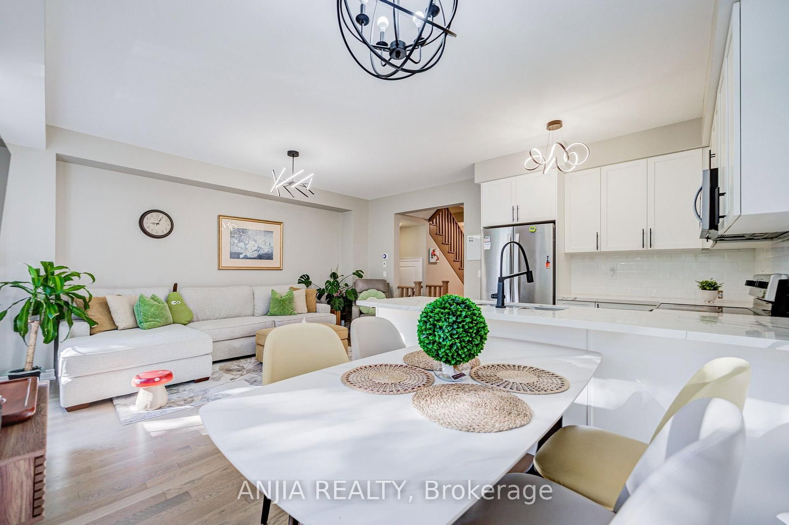 33 Aldridge Lane • Clarington, ON photo 18