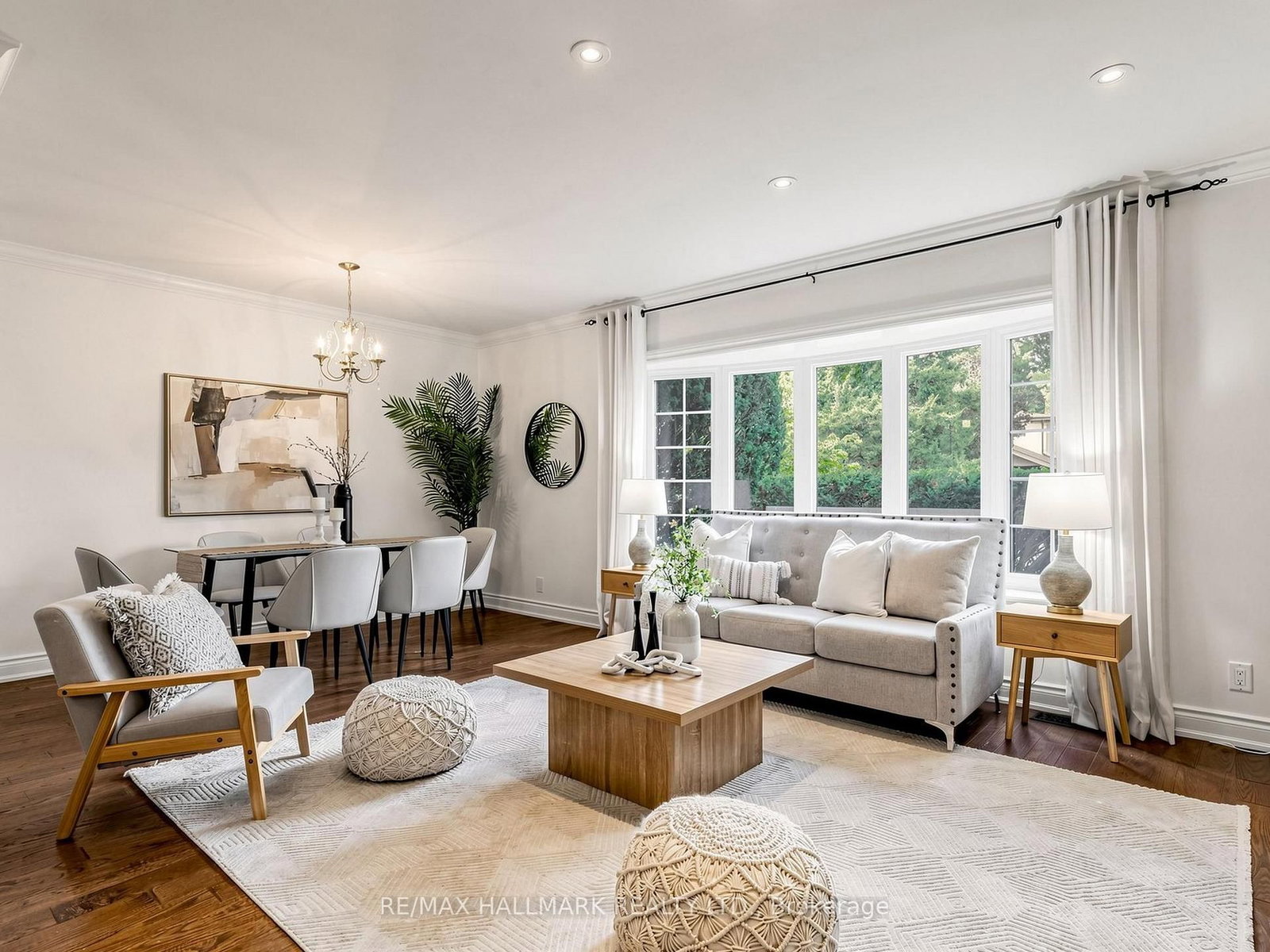 7 Panmure Crescent • Toronto, ON photo 6