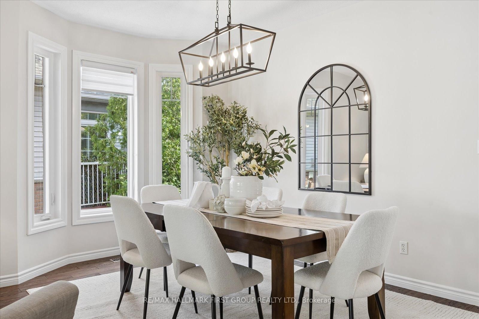 1028 Highbrooke Court • Oshawa, ON photo 8