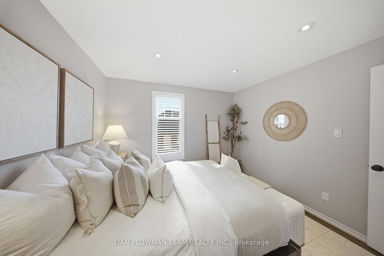 37 Wellington Street • Clarington, ON photo 25