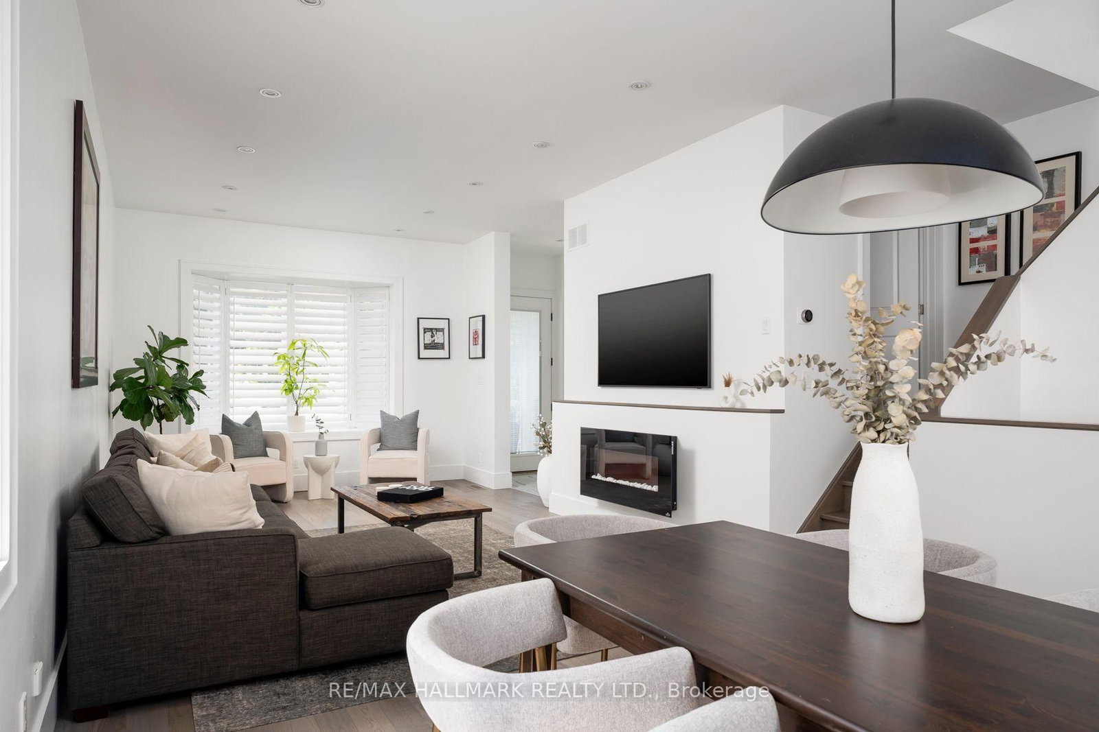 77 Leroy Avenue • Toronto, ON photo 11