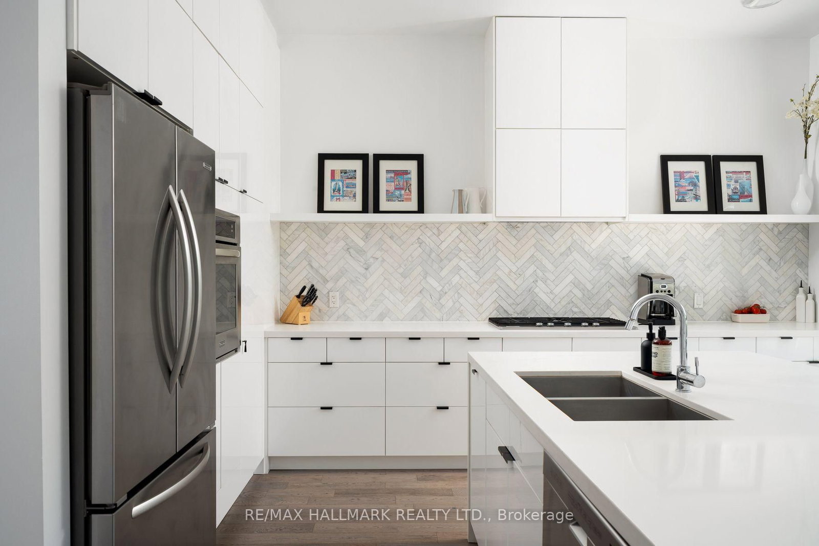 77 Leroy Avenue • Toronto, ON photo 13