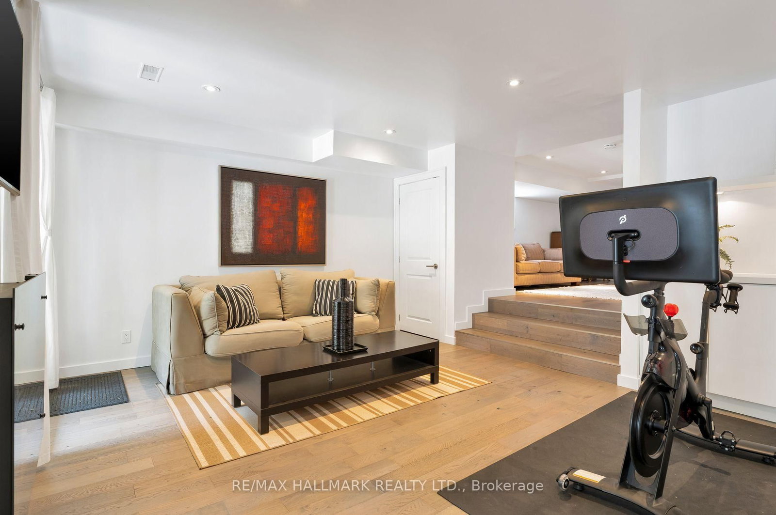 77 Leroy Avenue • Toronto, ON photo 39
