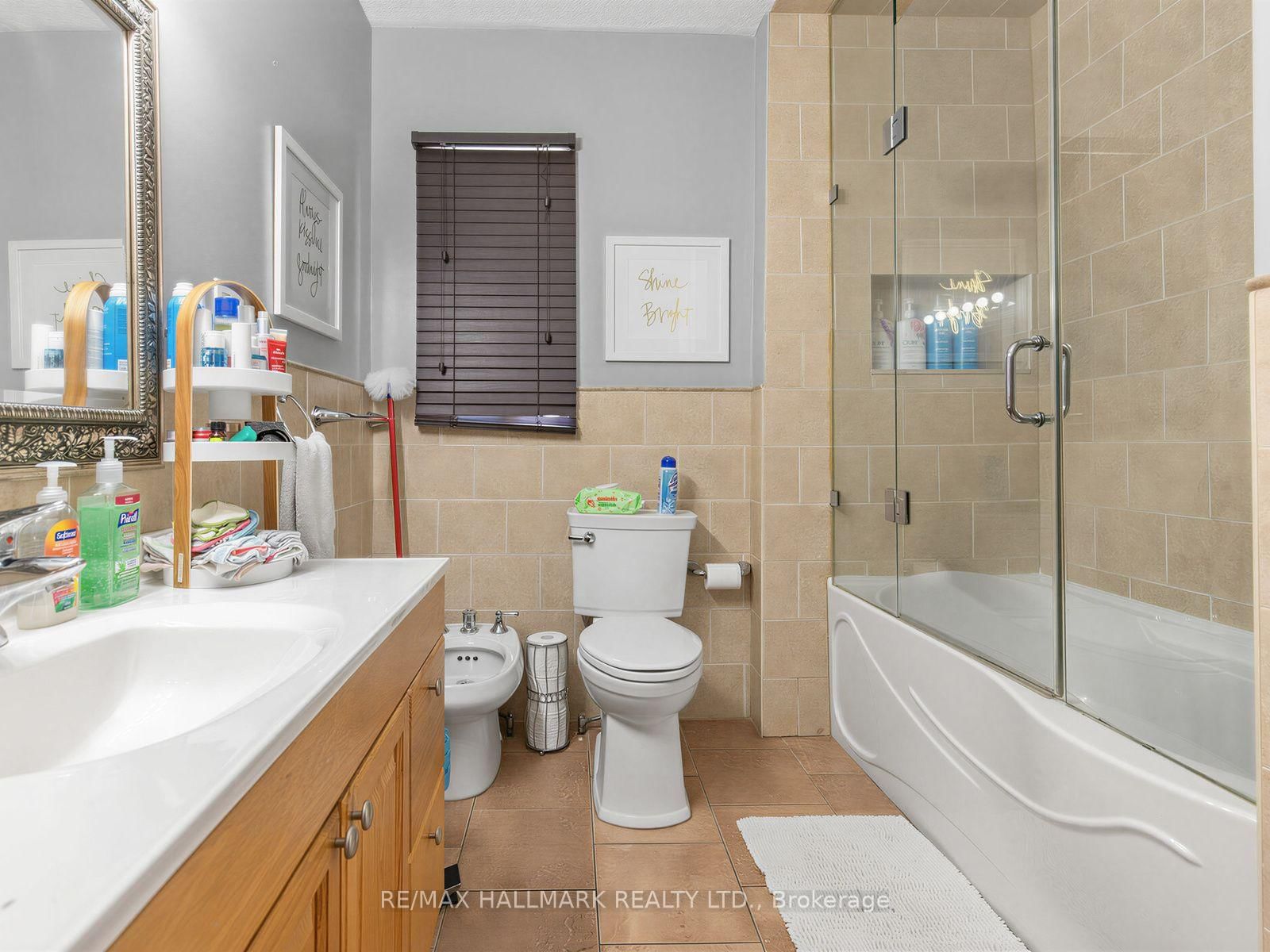 297 Strathmore Boulevard • Toronto, ON photo 21
