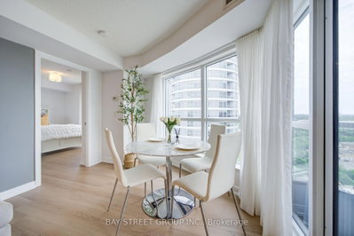 151 Village Green Toronto,ON M1S 0K5 — Photo 11