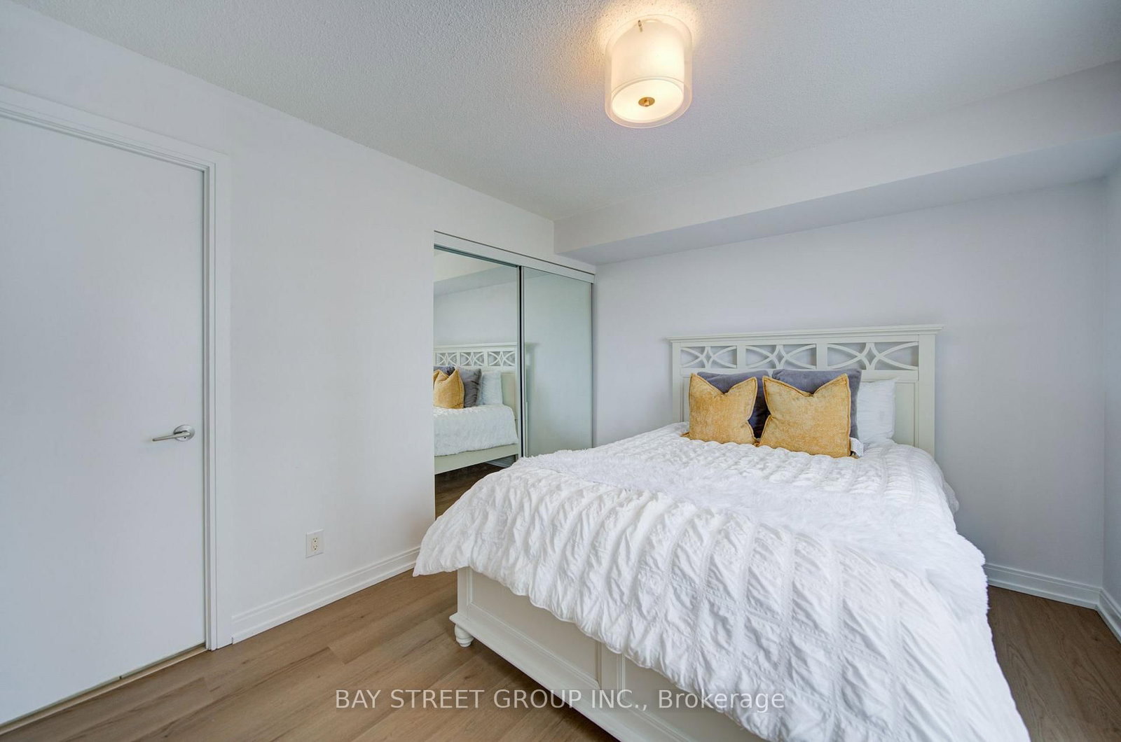 151 Village Green Toronto,ON M1S 0K5 — Photo 14