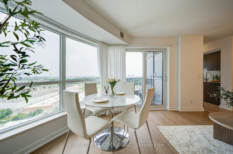 151 Village Green Toronto,ON M1S 0K5 — Photo 6
