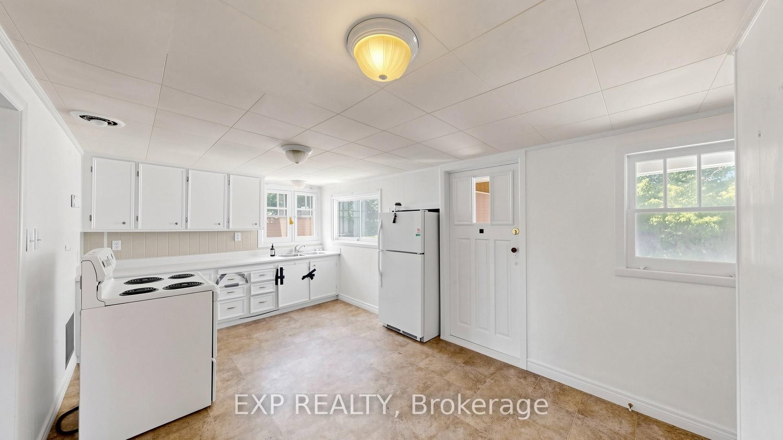 546 Park Road S • Oshawa, ON photo 10