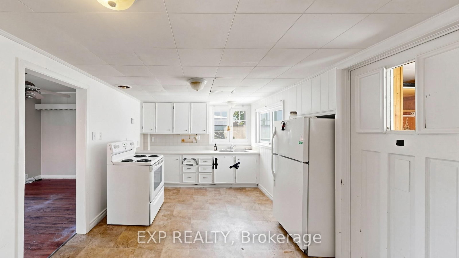 546 Park Road S • Oshawa, ON photo 11