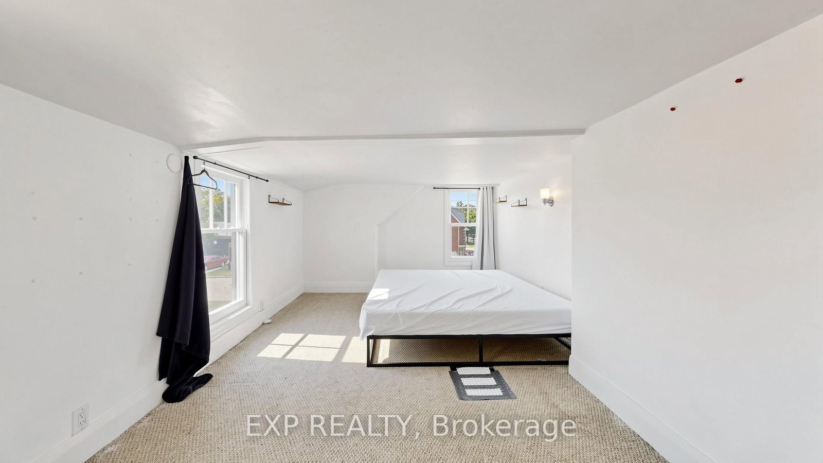 546 Park Road S • Oshawa, ON photo 16
