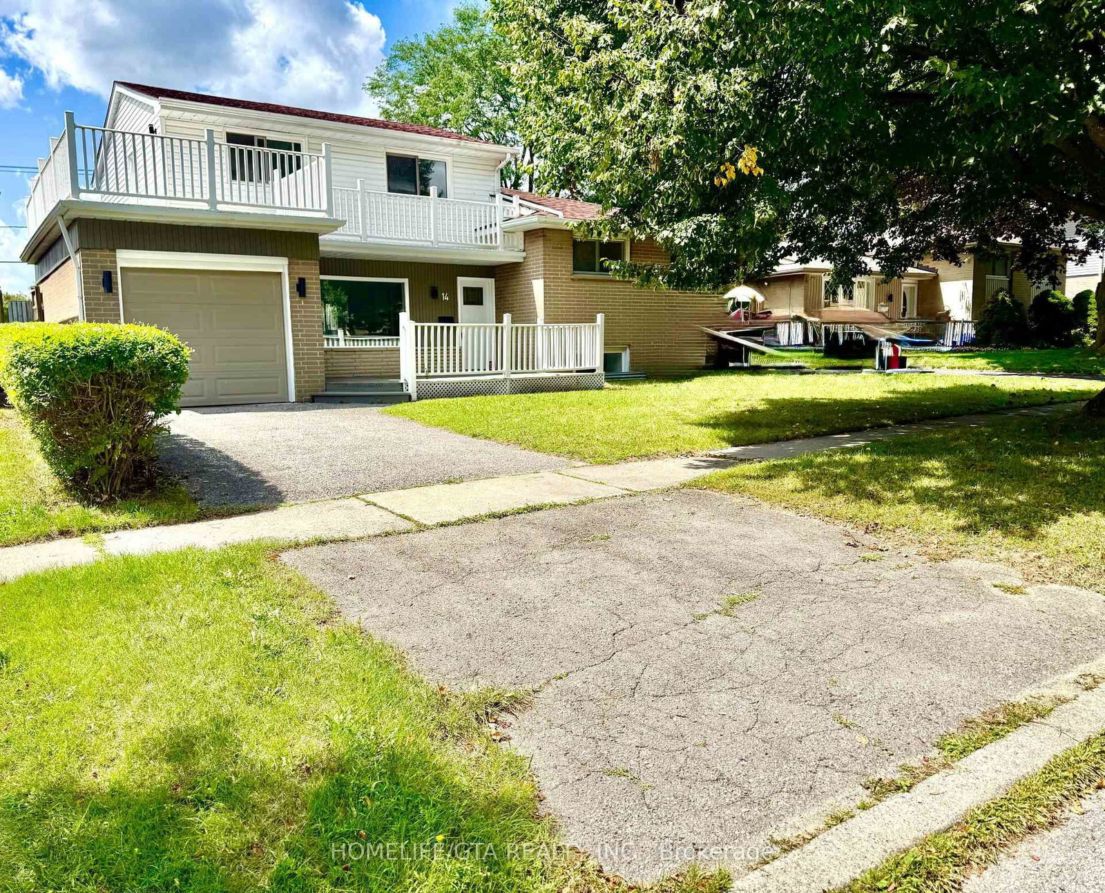 14 Heatherwood Road • Ajax, ON photo 1