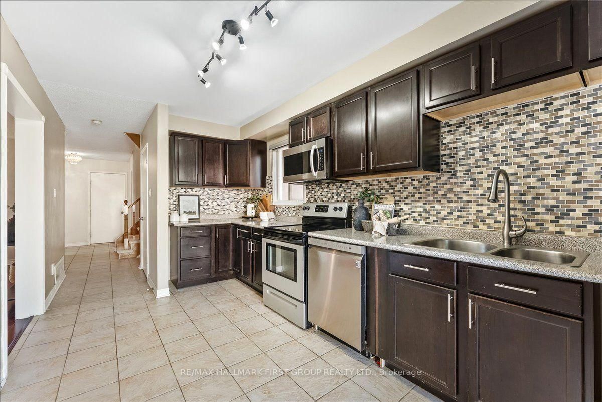 39 Keys Drive • Ajax, ON photo 11