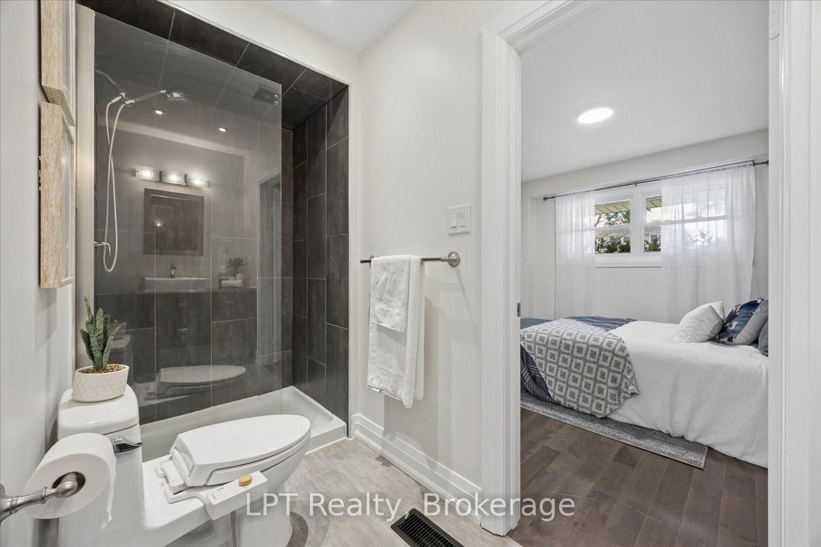 406 Glenmar Avenue • Oshawa, ON photo 19