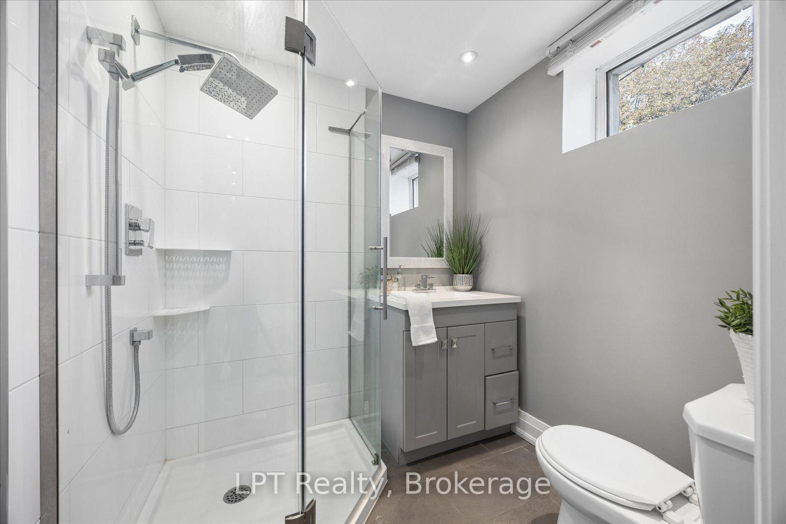 406 Glenmar Avenue • Oshawa, ON photo 33