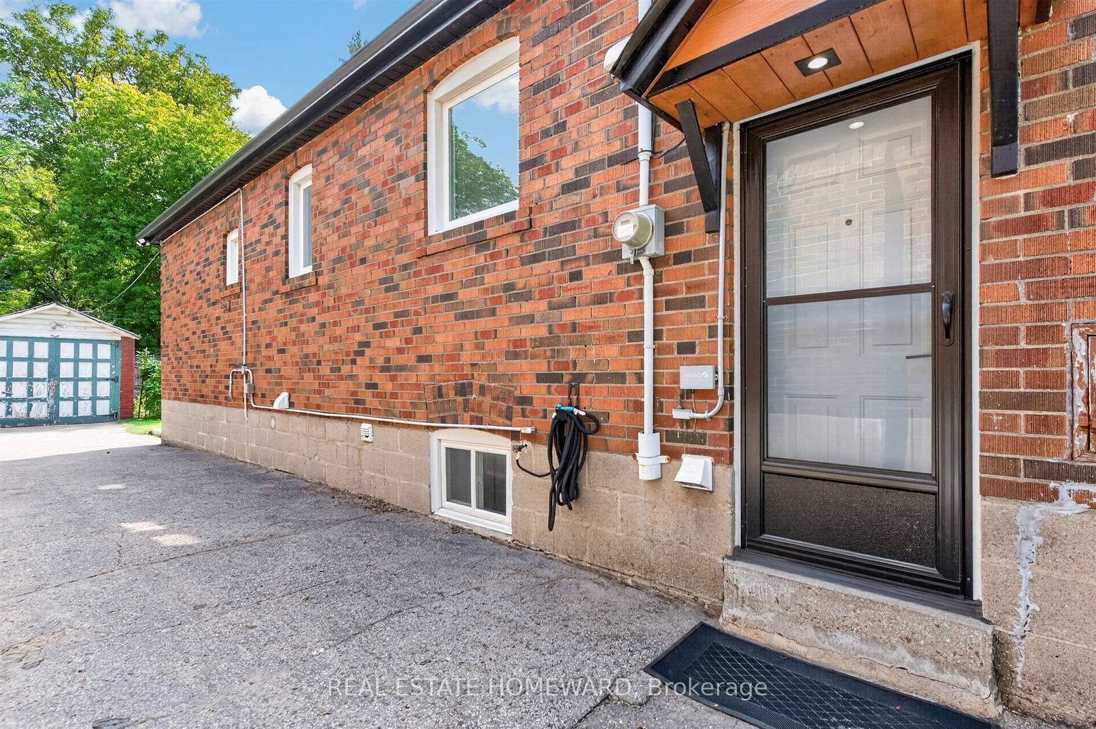 413 O'Connor Drive • Toronto, ON photo 28