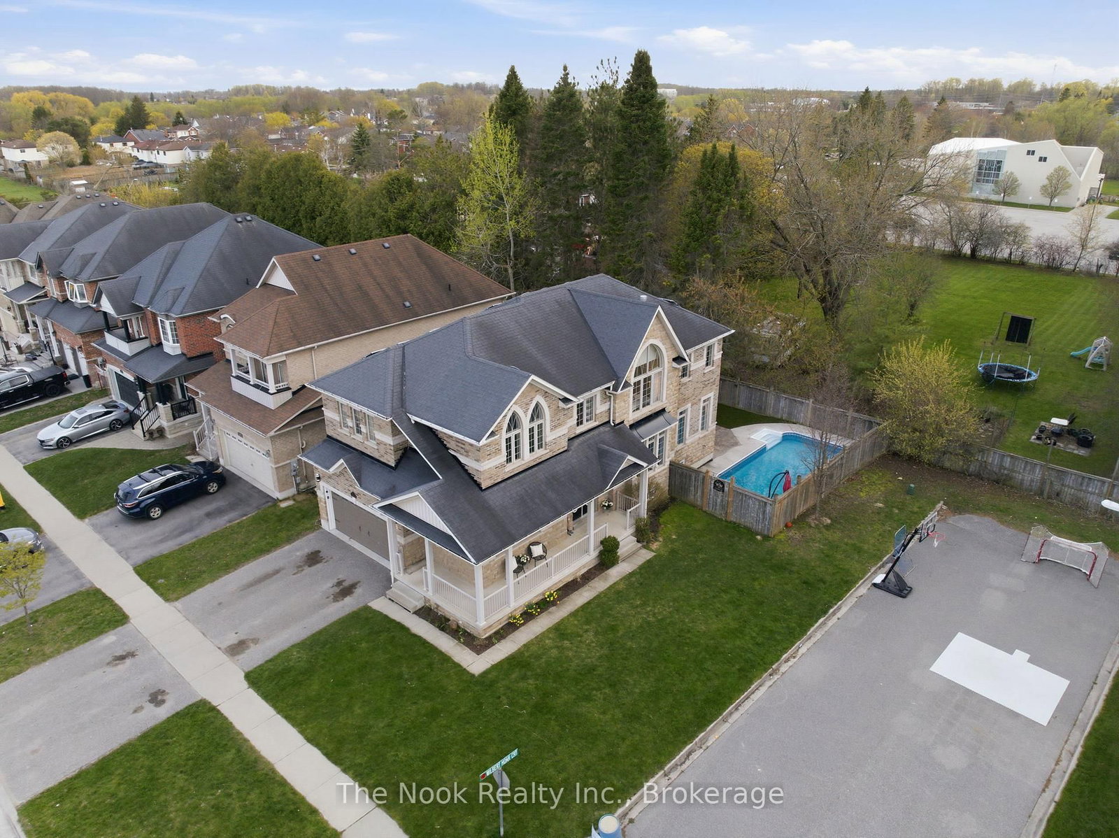 1 Wilbert Hoar Court • Clarington, ON photo 50