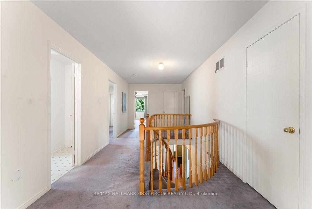 989 Deer Valley Drive • Oshawa, ON photo 20
