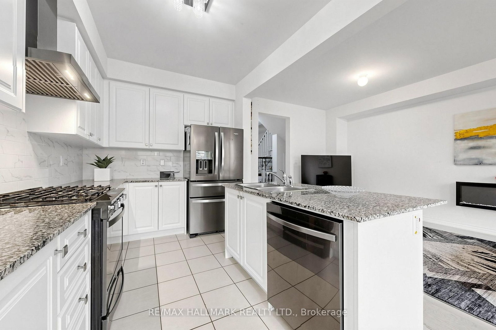 19 conarty Crescent • Whitby, ON photo 17