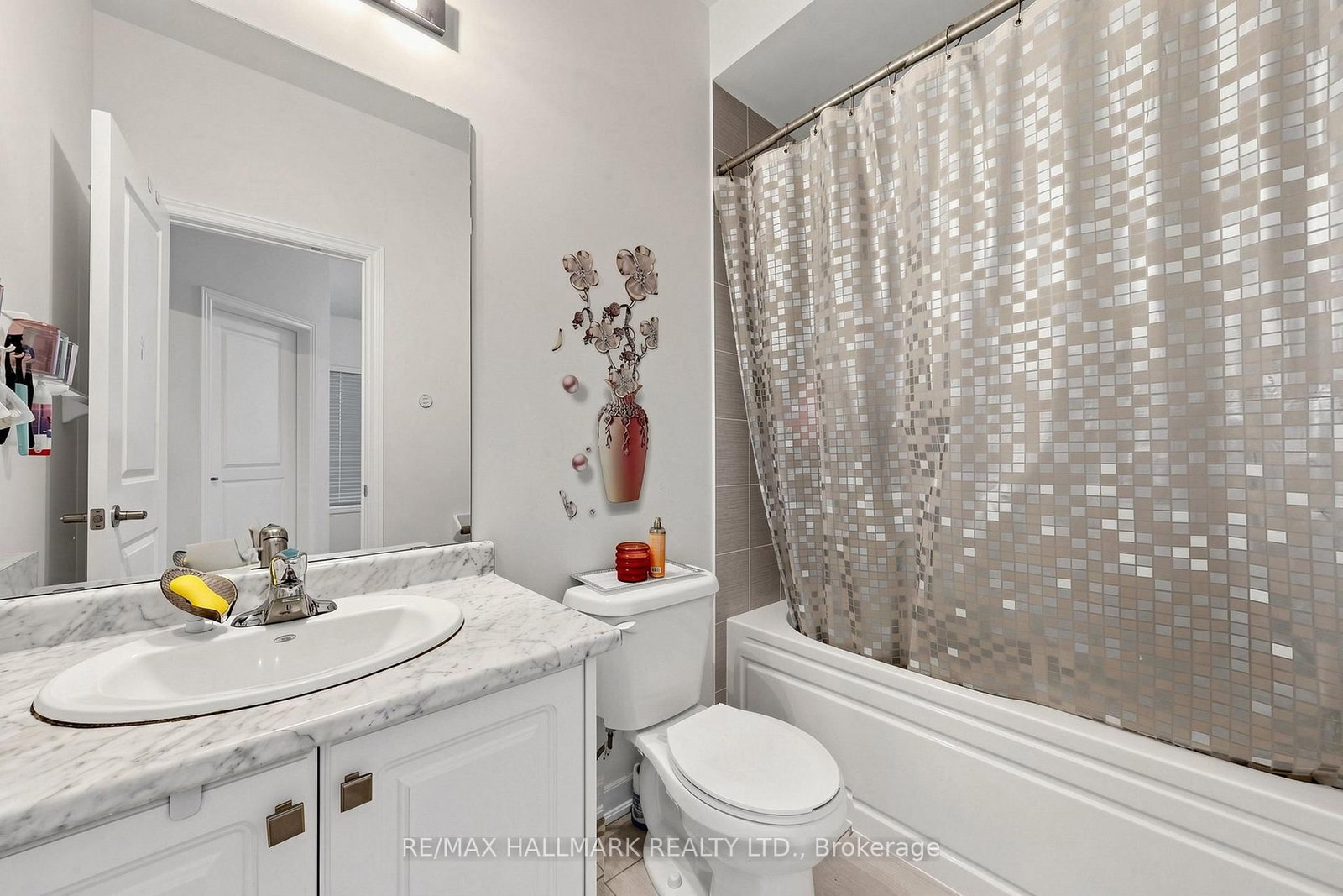 19 conarty Crescent • Whitby, ON photo 38