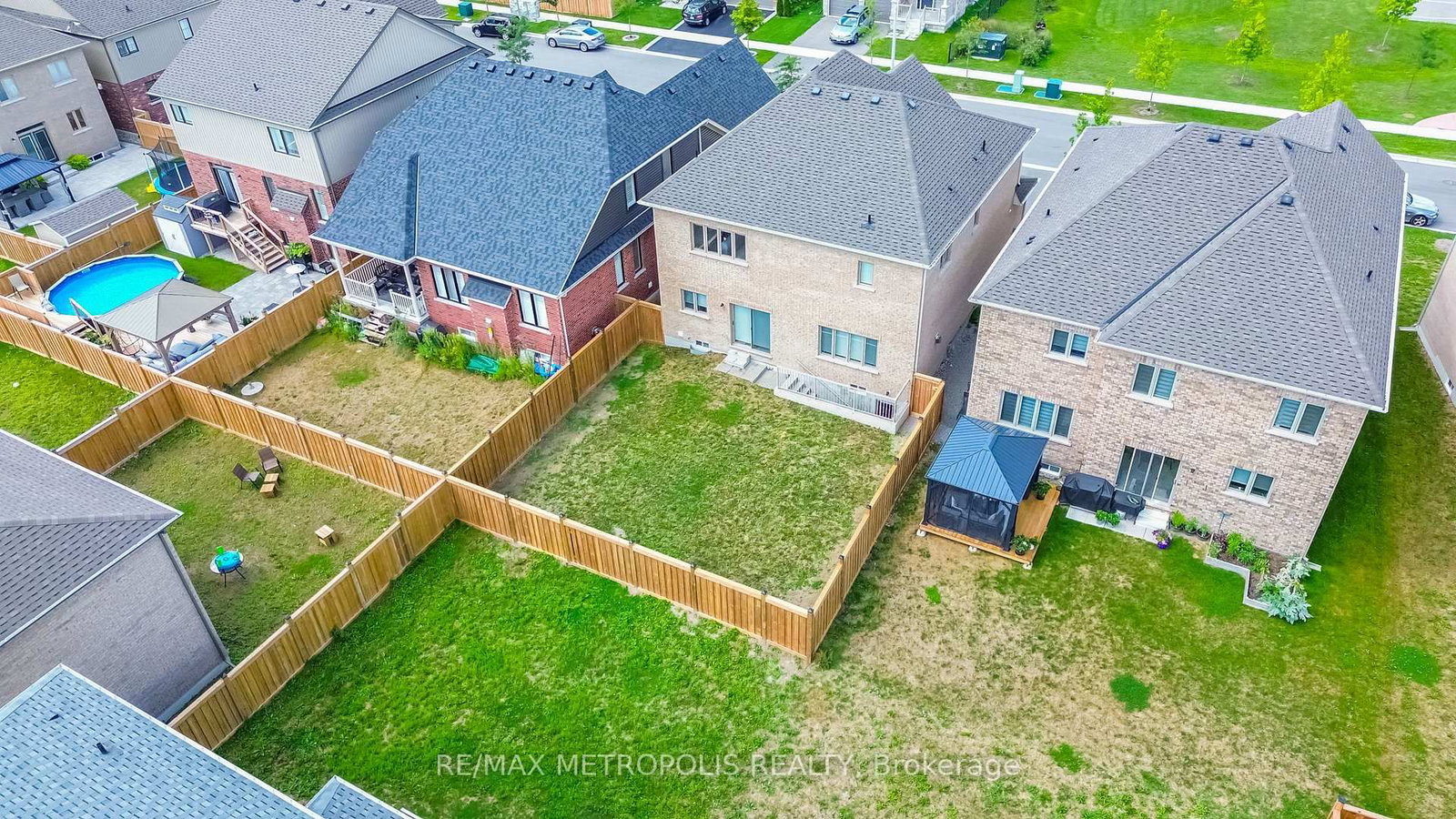 15 Douglas Kemp Crescent, Unit Main & Upper - Photo 39