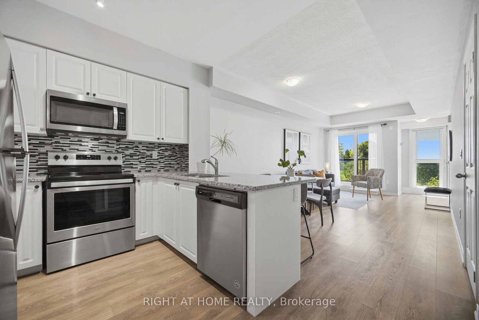 515 Kingbird Grove • #233 • Toronto, ON photo 16