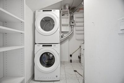 Thumbnail 37