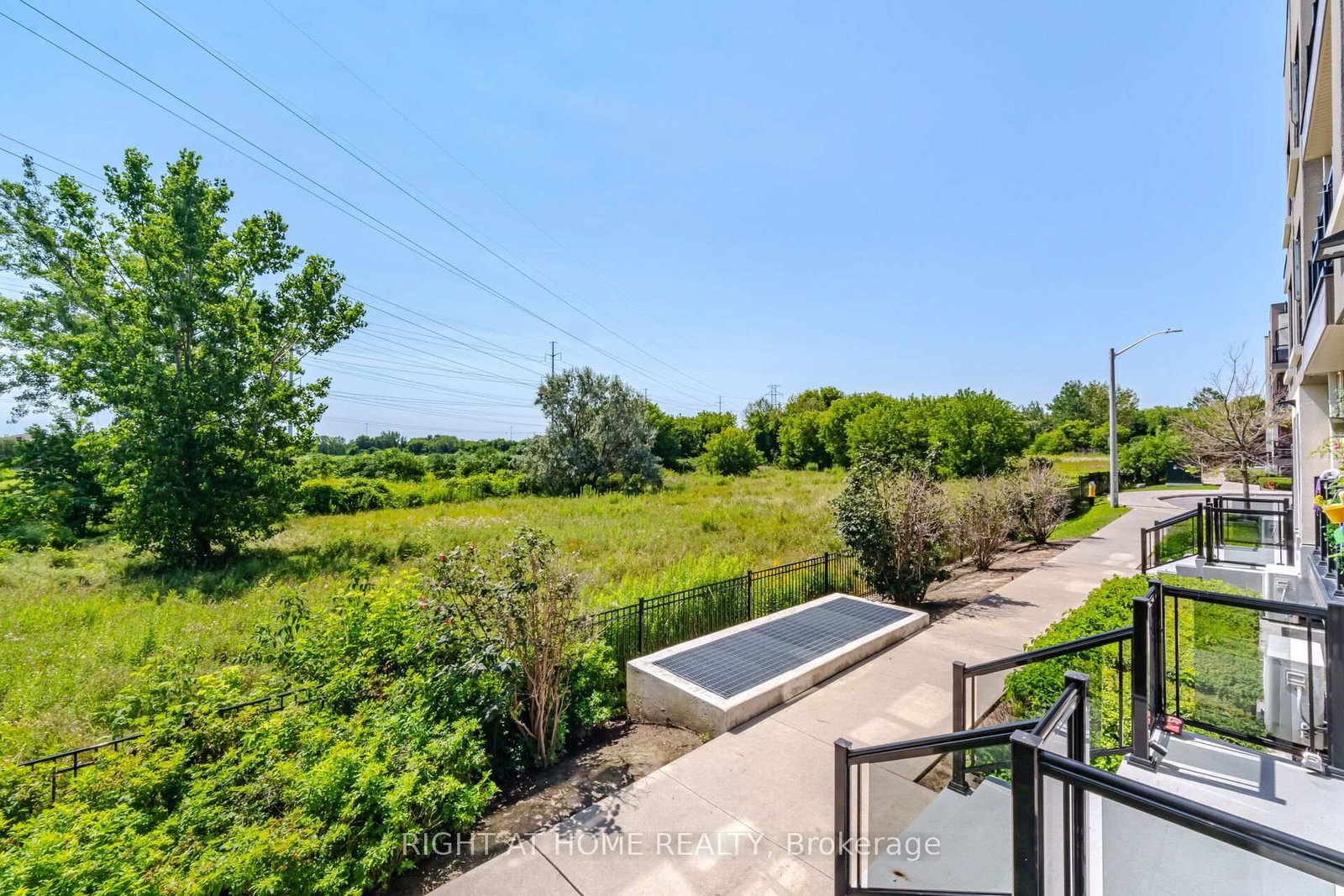 515 Kingbird Grove • #233 • Toronto, ON photo 42