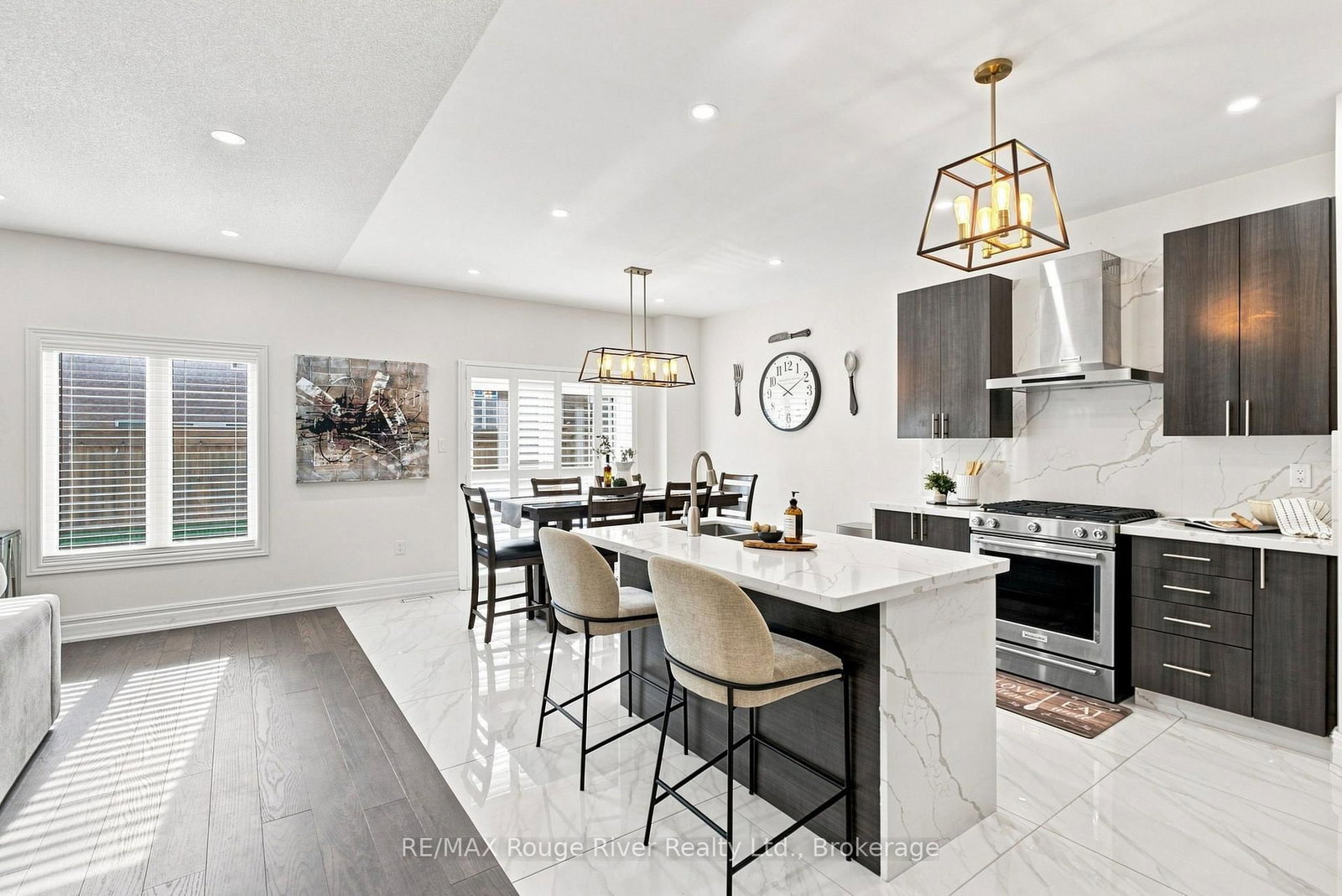 1808 Douglas Langtree Drive • Oshawa, ON photo 10